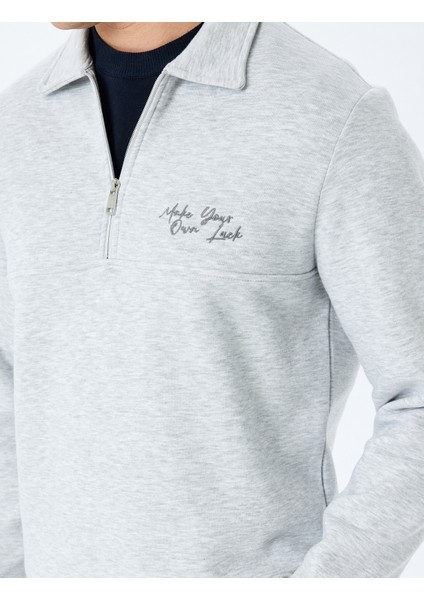 Slogan Işlemeli Pamuk Karışımlı Dikiş Detaylı Yarım Fermuarlı Sweatshirt indirimleri