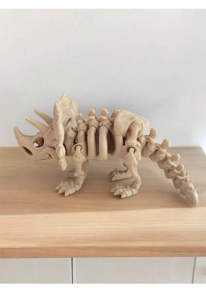 Hareketli Triceratops Dinozor Dekor