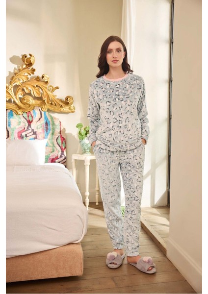 Aydoğan Kadın Uzun Kollu Wellsoft Peluş Pijama Takımı Kalp Benek Desenli