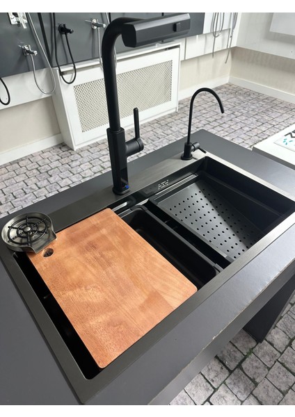 Evye Akıllı Dijital Lavabo Seti