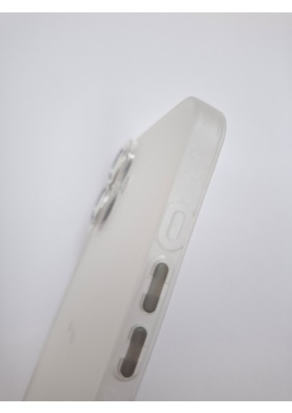 Apple iPhone 16 Uyumlu Tam Kamera Lens Korumalı Ekstra Ince Mat Esnek Lüks Kılıf fırsatları