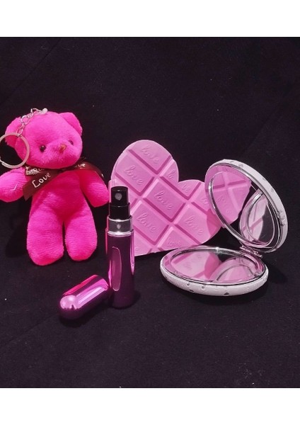Sevgiliye Özel Hediye Kutu Set Pembe Peluş Ayıcık Anahtarlık Parfüm Dolum Şişesi Kalpli Not Defteri Ayna
