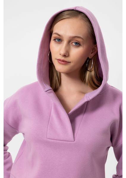 V Yaka Kapüşonlu Uzun Kollu Crop Fit Kadın Sweatshirt Hoodie fırsatları