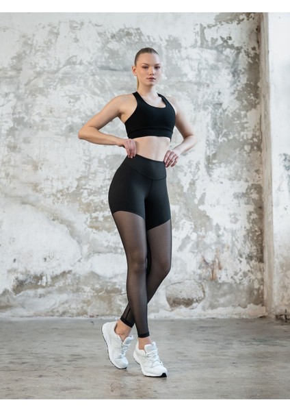 Şort Görünümlü Tül Detaylı Spor Tayt