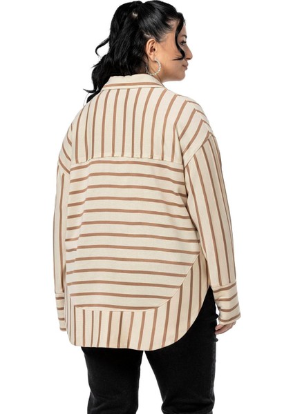 Büyük Beden Kuşgözü Detaylı V Yaka Geniş Kesim Siyah Çizgili Bluz modelleri