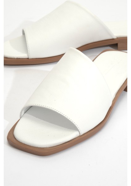 Kadın Bantlı Deri Terlik Zy 8011 Beyaz modelleri