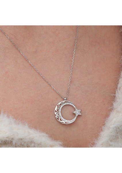Gümüş Desenli Ay Yıldız Kadın Kolye fiyatları
