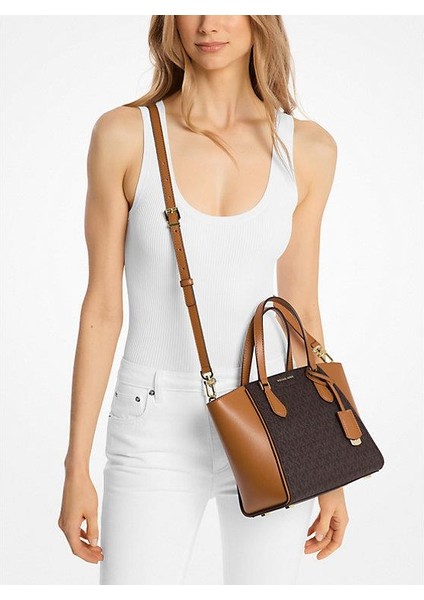 Taryn Small Signature Logo And Leather Convertible Crossbody Bag 32F4GTBC1B