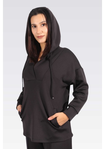 Tolga Saraçoğlu Kadın Rahat Kesim Kapüşonlu Sweatshirt 50259 Siyah