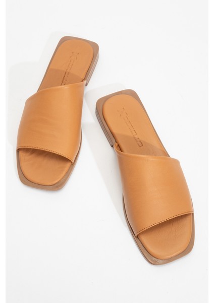 Kadın Bantlı Deri Terlik Zy 8011 Taba indirimleri