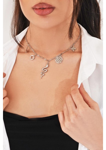 Pınkmark Kadın Gümüş 5 Charm Kaplamalı Bijuteri Kolye 50CM PMKL25626