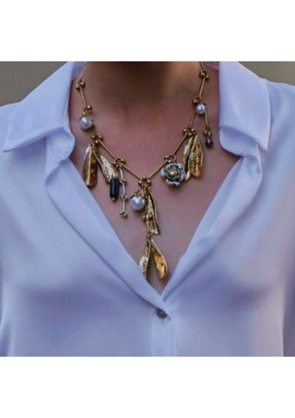 Marka Model Gold Yaprakli Tasarım Çelik Kolye