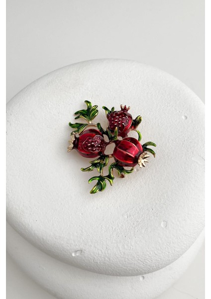 Altın Rengi Kırmızı Narlar Broş (4cm)