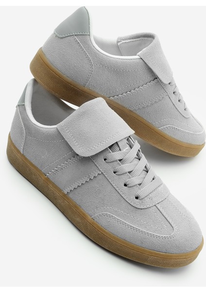 Kadın Sneaker Dil Detaylı Retro Spor Ayakkabı Vinas