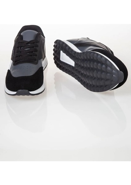 Günlük Spor Ayakkabı Sneaker Bağcıklı Unisex Rahat ve Ergonomik Spor Ayakkabı Hava Alan modelleri