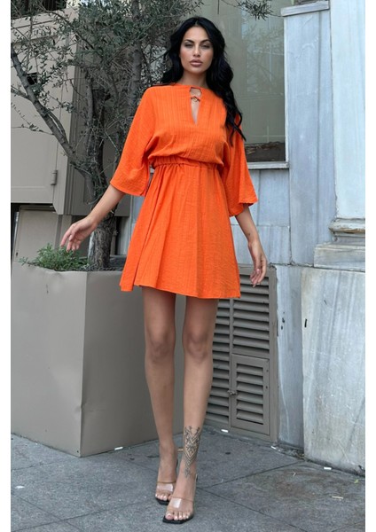 Turuncu Kumaş Yaka Detaylı Kloş Elbise fiyatları