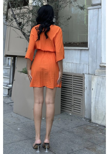 Turuncu Kumaş Yaka Detaylı Kloş Elbise modelleri