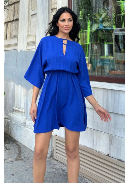 Saks Yaka Detaylı Kloş Elbise