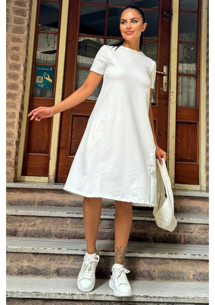 Kadın Ekru Yuvarlak Yaka, Kısa Kollu, Diz Boyu, Dökümlü A Kesim, Salaş Günlük Elbise modelleri