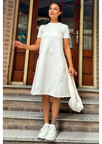 Kadın Ekru Yuvarlak Yaka, Kısa Kollu, Diz Boyu, Dökümlü A Kesim, Salaş Günlük Elbise fırsatları