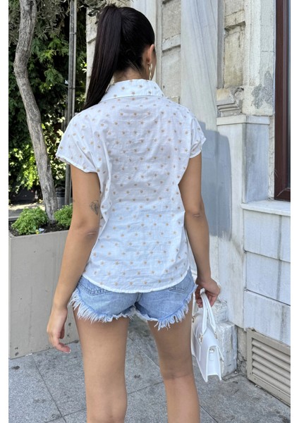 Kadın Bej Nakış Işleme, Rahat Kesim, Kısa Kollu, Flamlı Keten Gömlek indirimleri