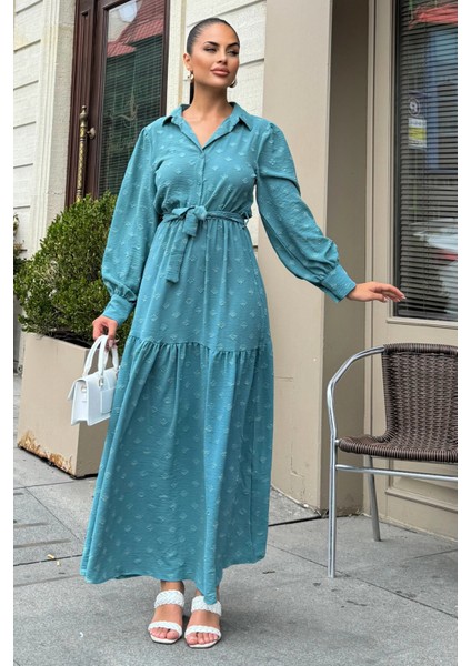 Petrol Mavi Dokulu Kumaş, Beli Kuşaklı, Balon Kol, A Kesim, Vintage Maksi Elbise - Tesettüre Uygun