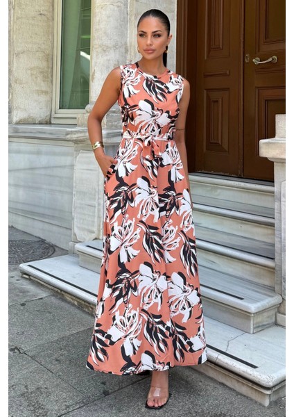Kadın Somon Çiçek Desenli, Belden Kuşaklı, Şık ve Rahat, A Kesim, Kolsuz Uzun Elbise fiyatları