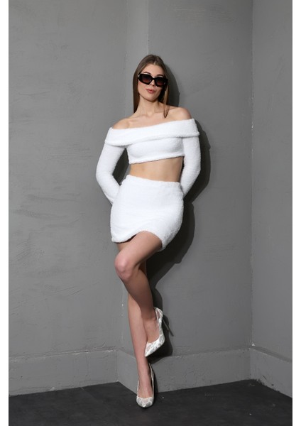 Yeni Yıla Özel Yumoş Peluş Crop Takım fırsatları