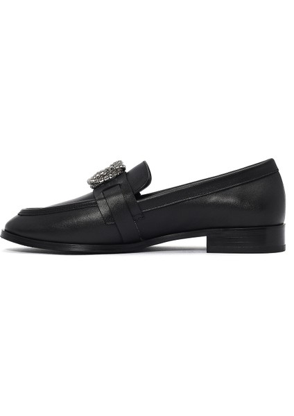 Kadın Siyah Tokalı Deri Maskülen Loafer 25SFD182418