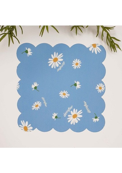 Gök Mavi Zemin Papatya Desenli Yıkanabilir Kumaş Kokteyl Peçetesi 1 Adet