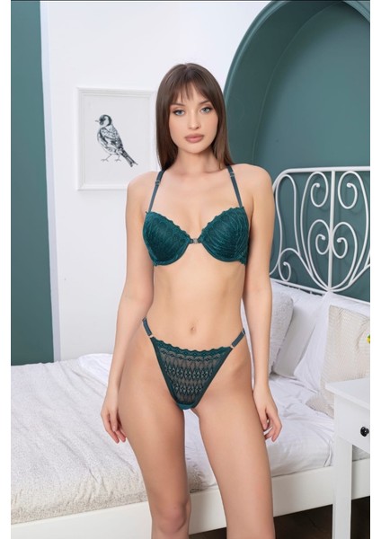 Kelebek Model Push-Up Balenli Dantelli