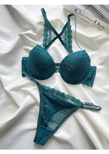 Kelebek Model Push-Up Balenli Dantelli