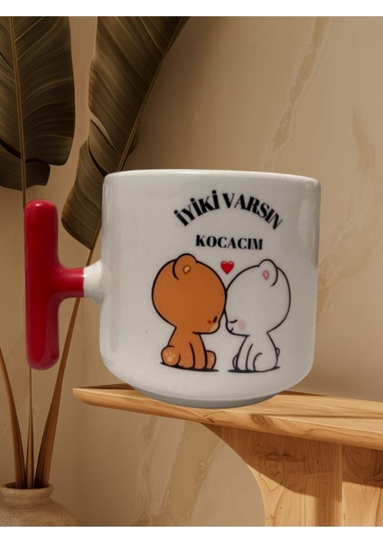 "iyiki Varsın Kocacım"çift Taraf Yazılı Kupa Bardak (Kırmızı T)