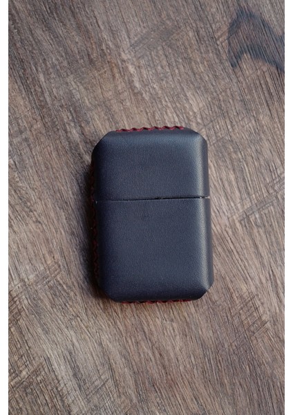 Hakiki Deri Kılıflı Zippo Benzinli Çakmak ,tamamen El Işi Üretim Bordo Renkli modelleri