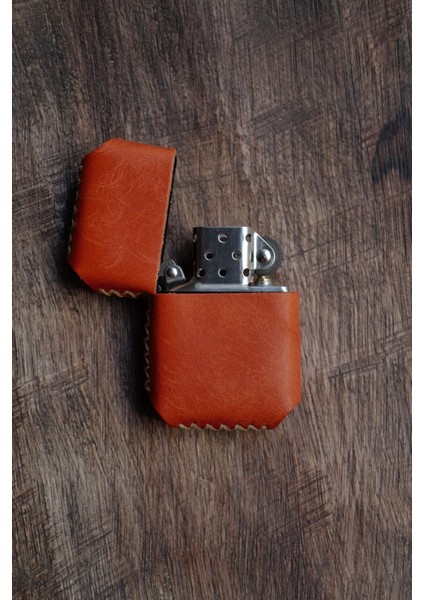 Hakiki Deri Kılıflı Zippo Benzinli Çakmak ,tamamen El Işi Üretim Orange Renkli fiyatları