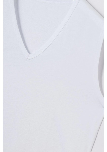 Iç Giyim Dagi V Yaka Kolsuz 2'li Pamuk Atlet fırsatları