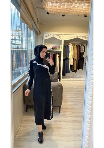 6848 Işlemeli Triko Elbise fiyatları