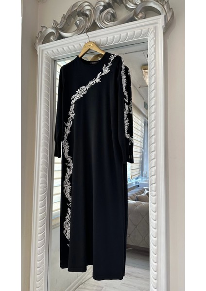 6848 Işlemeli Triko Elbise modelleri