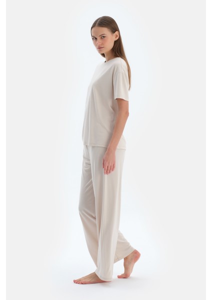 Krem Cepli Basıc Modal Pantolon modelleri