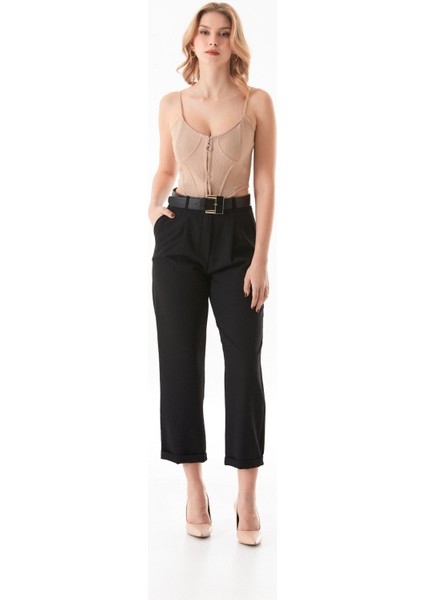 Beli Kemerli Duble Paça Kumaş Pantolon fırsatları