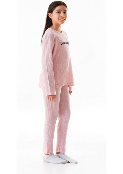Unsurpassed Baskılı Kız Çocuk Pijama Takımı fiyatları