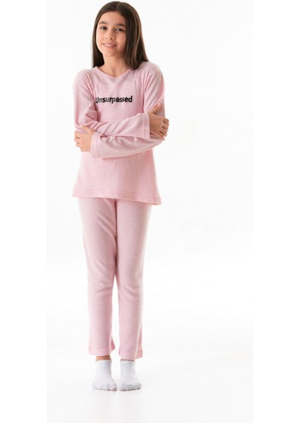 Unsurpassed Baskılı Kız Çocuk Pijama Takımı indirimleri