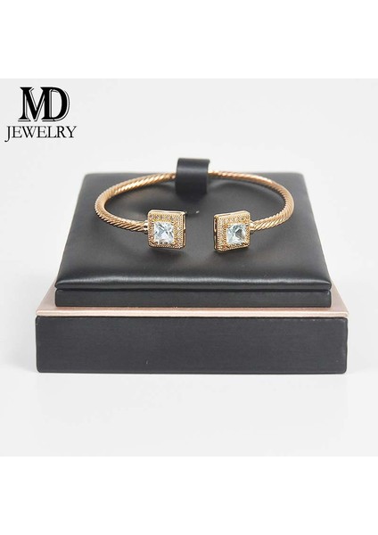 718E M.D Butik Bileklik Popüler Stil Soluk Altın Rengi Moda Atmosferi Çok Yönlü Ayarlanabilir Boyut Desen Grafik Bayan Bileklik (Yurt Dışından)