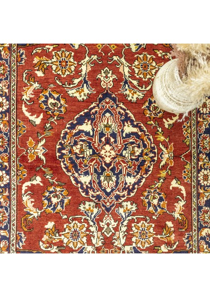 Kazvin Floral Desenli Yün Halı 143 x 250 cm modelleri