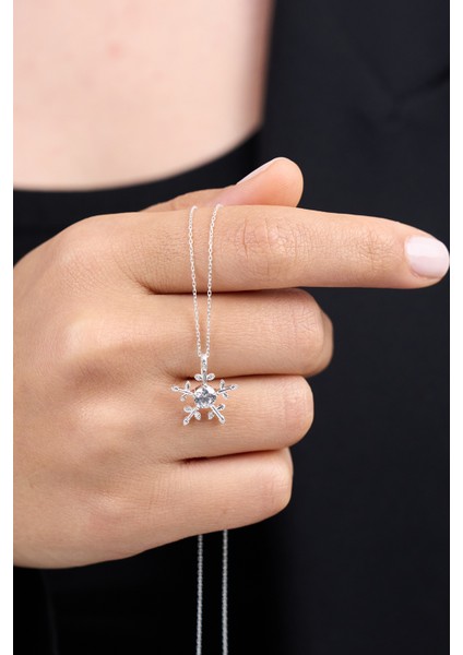 925 Ayar Gümüş Zirkon Taşlı Kar Tanesi Kolye modelleri