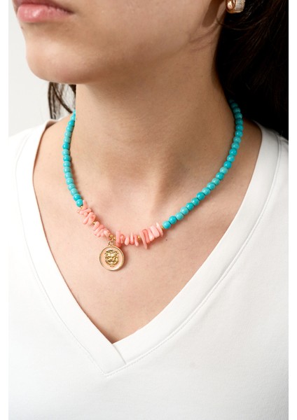 Kadın Renkli Taşlı Kolye