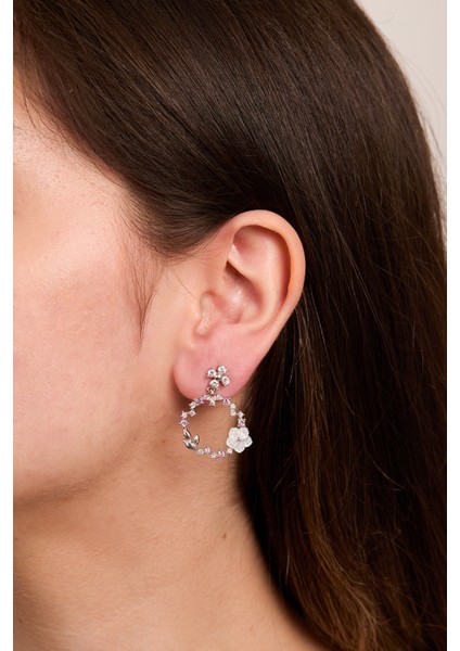 925 Ayar Gümüş Sedefli Çiçek Küpe modelleri