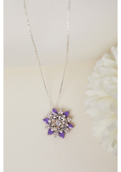 925 Ayar Gümüş Mor Mineli Lotus Kolye