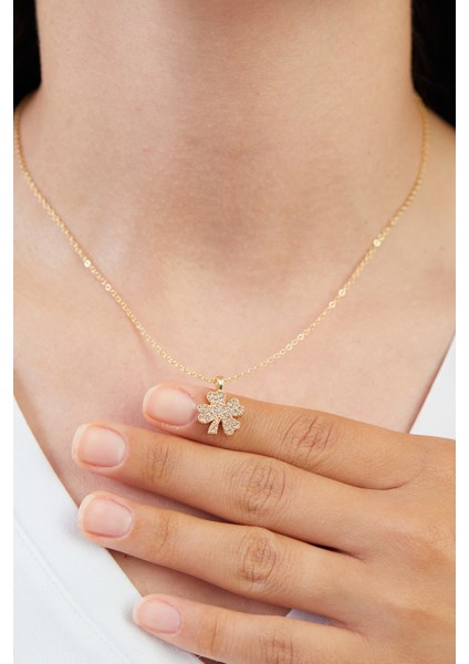 Yonca Model Gold Kolye