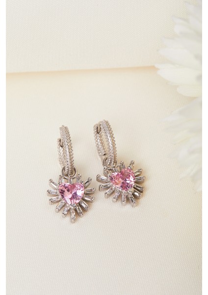 925 Ayar Gümüş Baget Taşlı Kalp Küpe